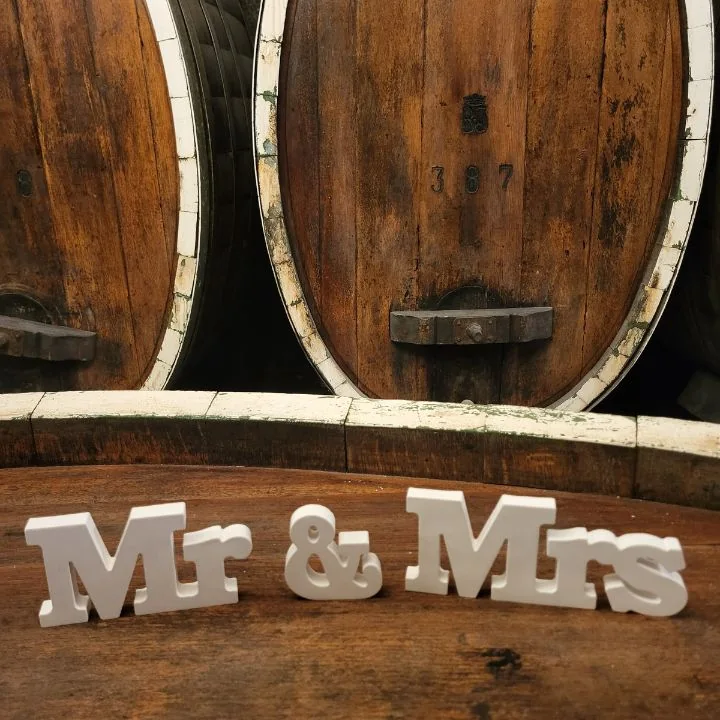 Mr & Mrs Aufsteller aus Raysin